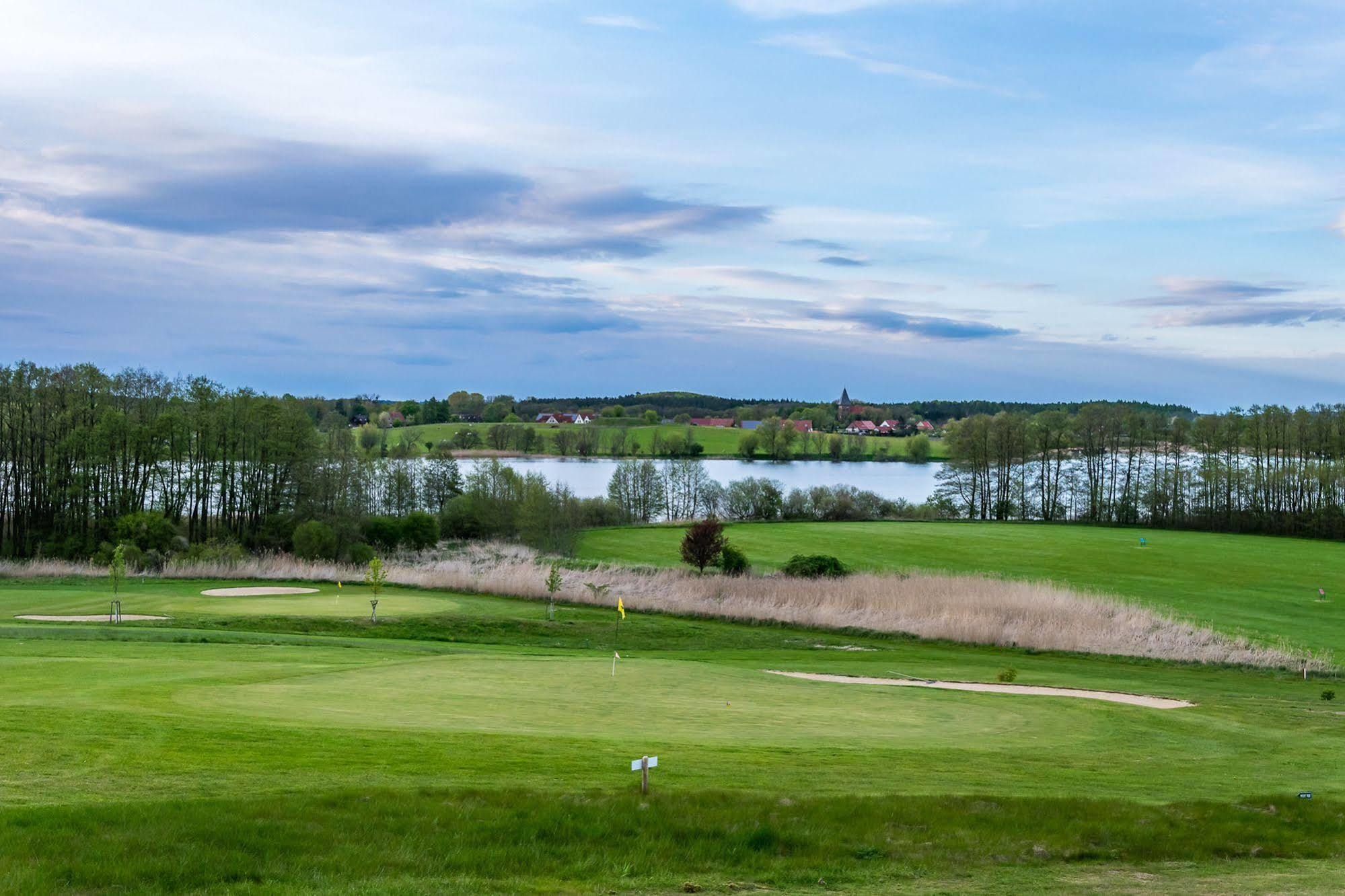 Van Der Valk Golfhotel Serrahn - Adult Only Exterior photo